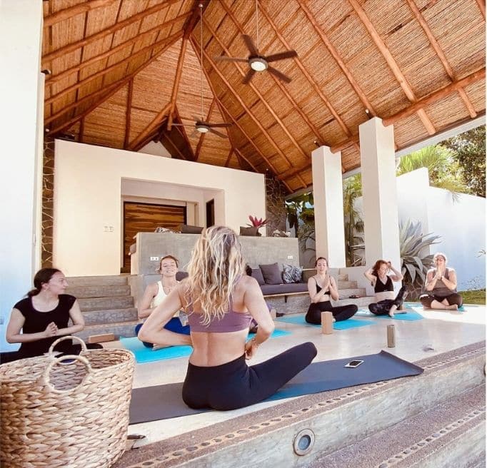 Programme cours de yoga costarica