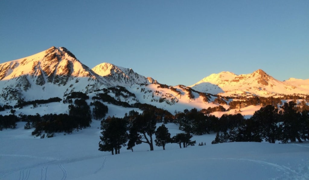 Galerie H - Ski de randonnée pyrénées catalanes montagne salewa