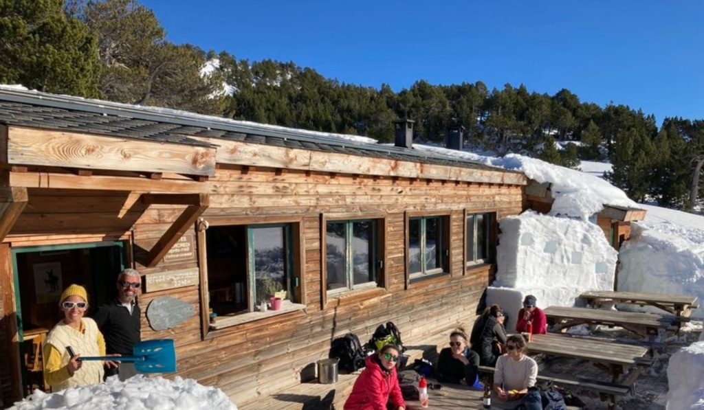 Galerie H - Ski de randonnée pyrénées catalanes refuge de montagne Camparells