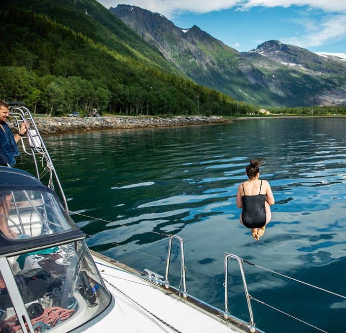 Programme - Itinérance découvertes des lofotens Norvèges Îles en Voilier Helly Hansen